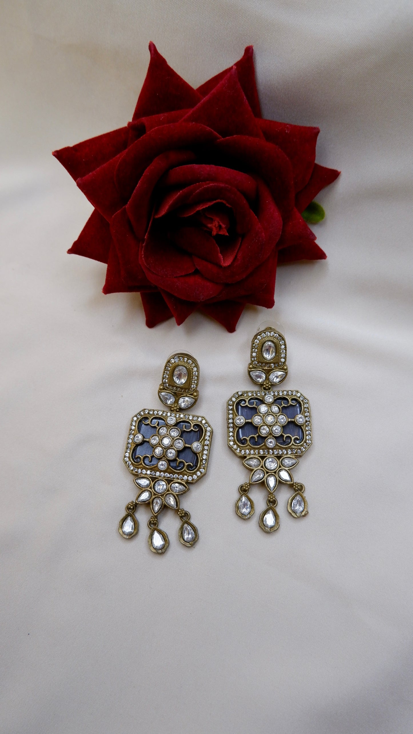 Maorvi Earrings