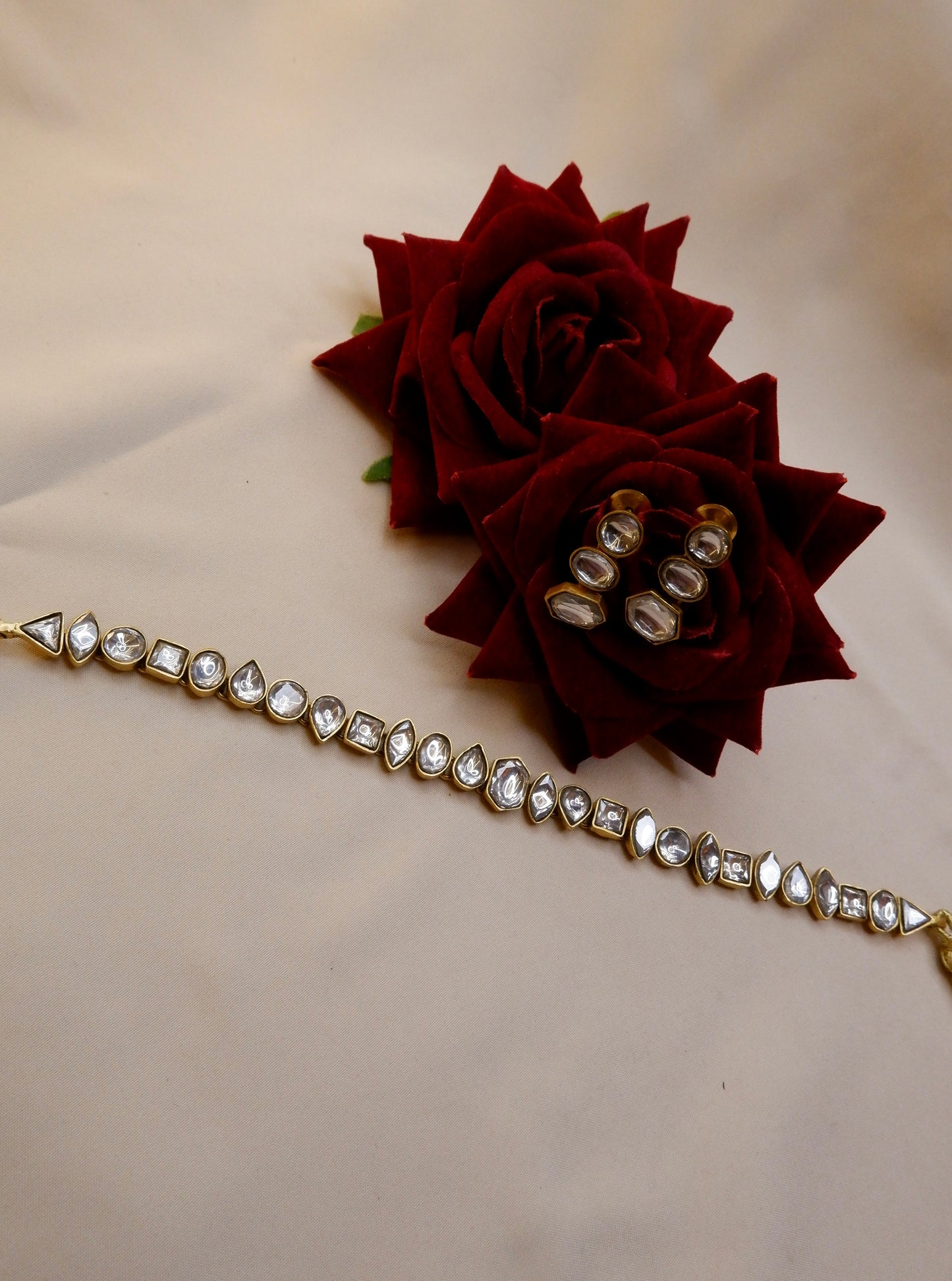 GIYANA UNCUT NECKSET