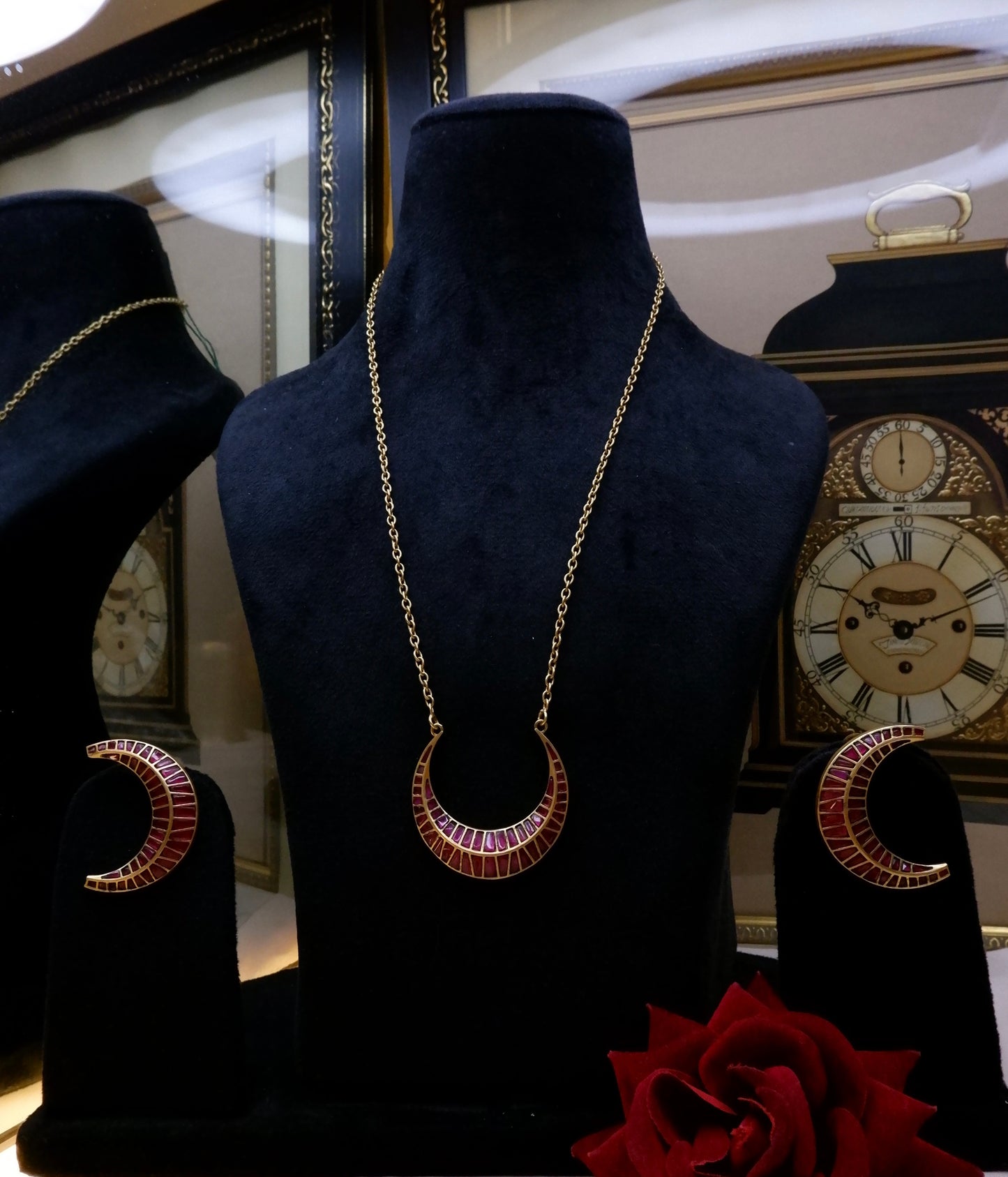 CHAAND PENDANT SET