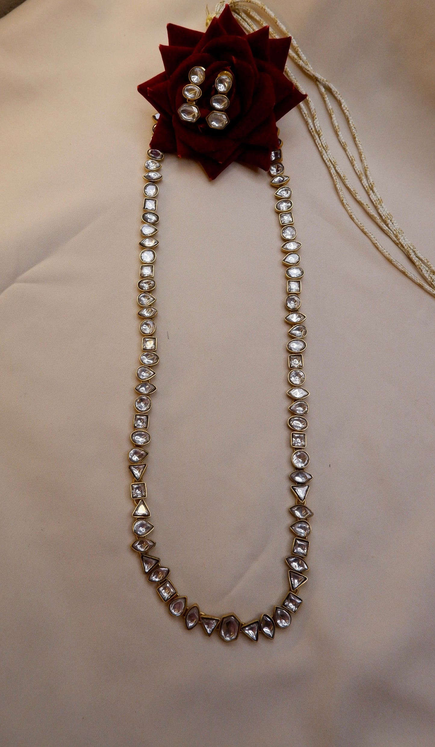 GIYANA 2 NECKSET
