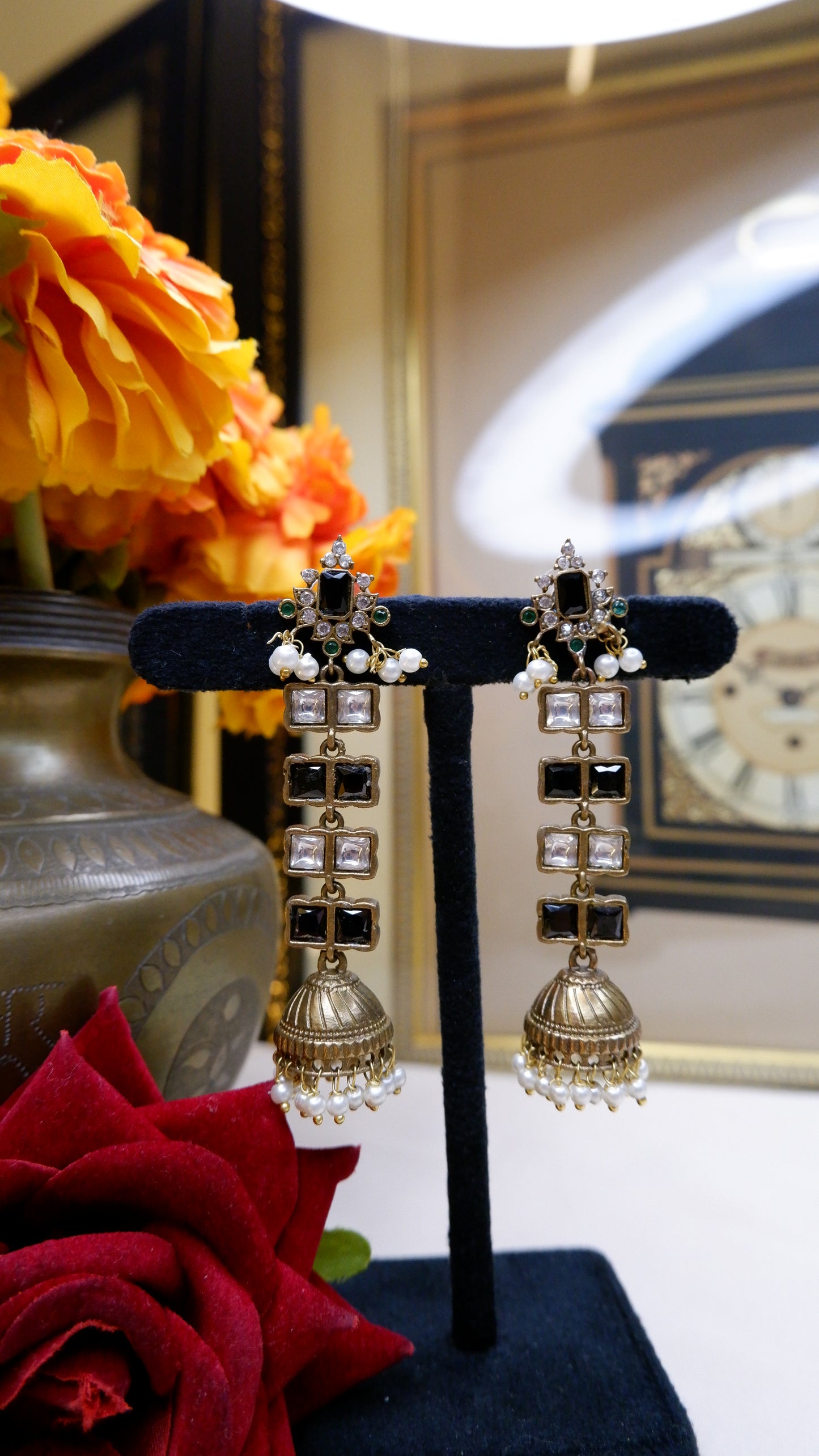 Saanvi Earrings