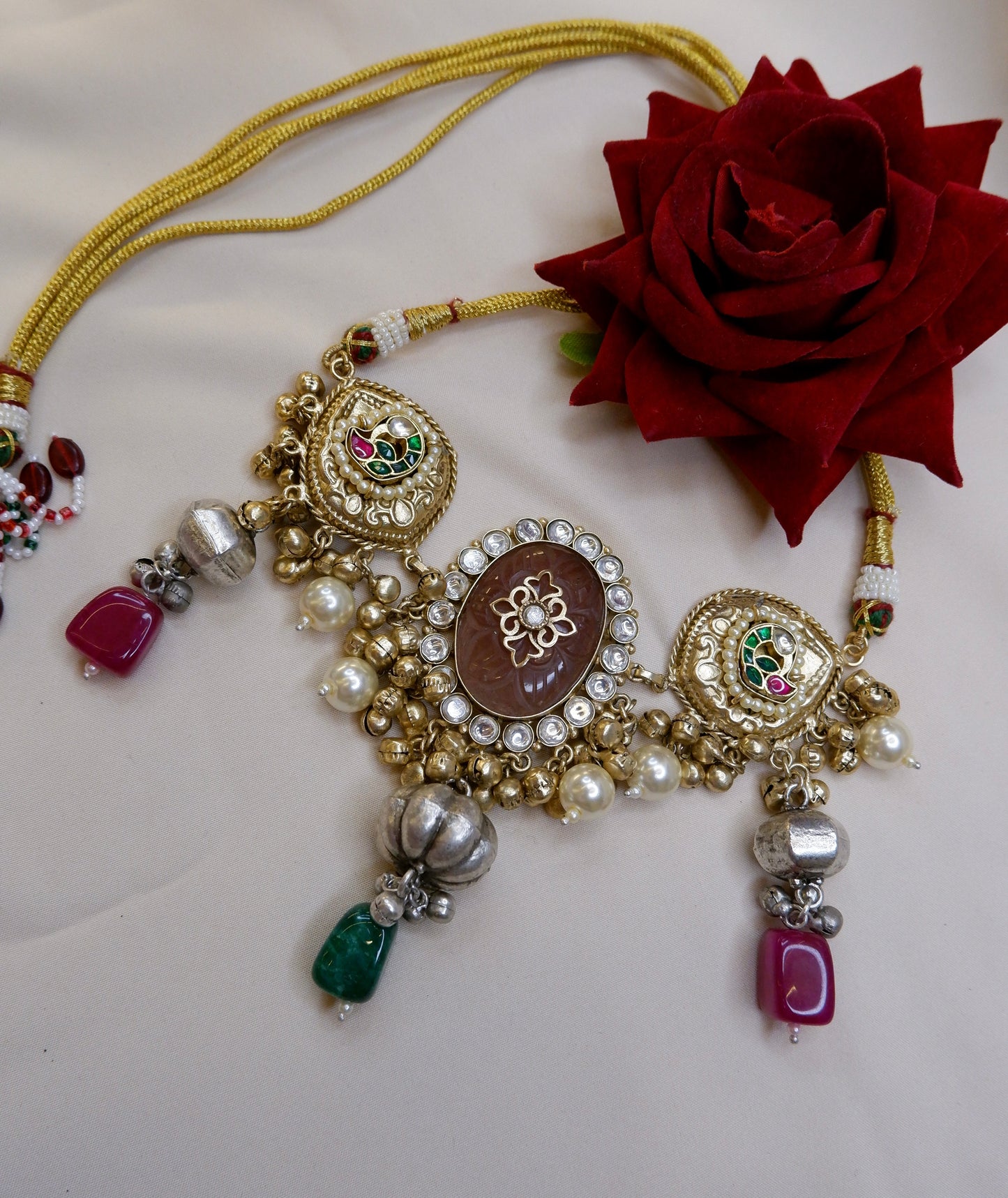 VEDA CHOKER