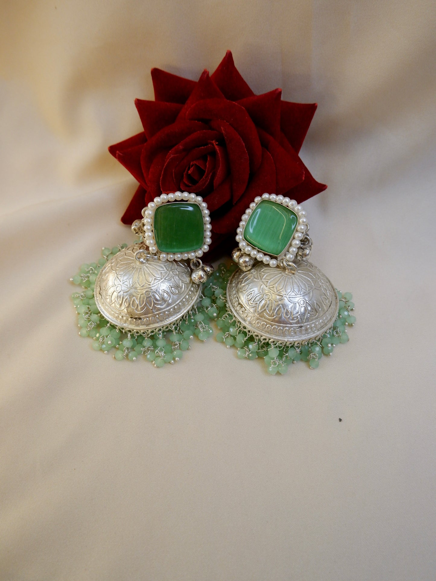 Kumud II Jhumkas