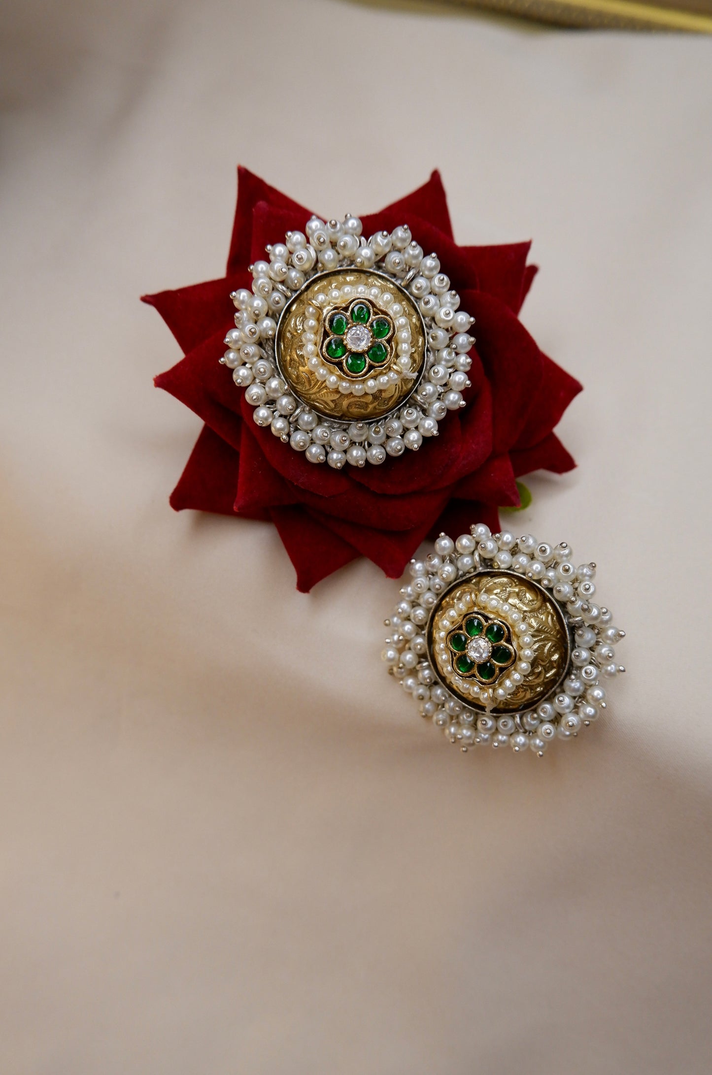 Samridhi Studs