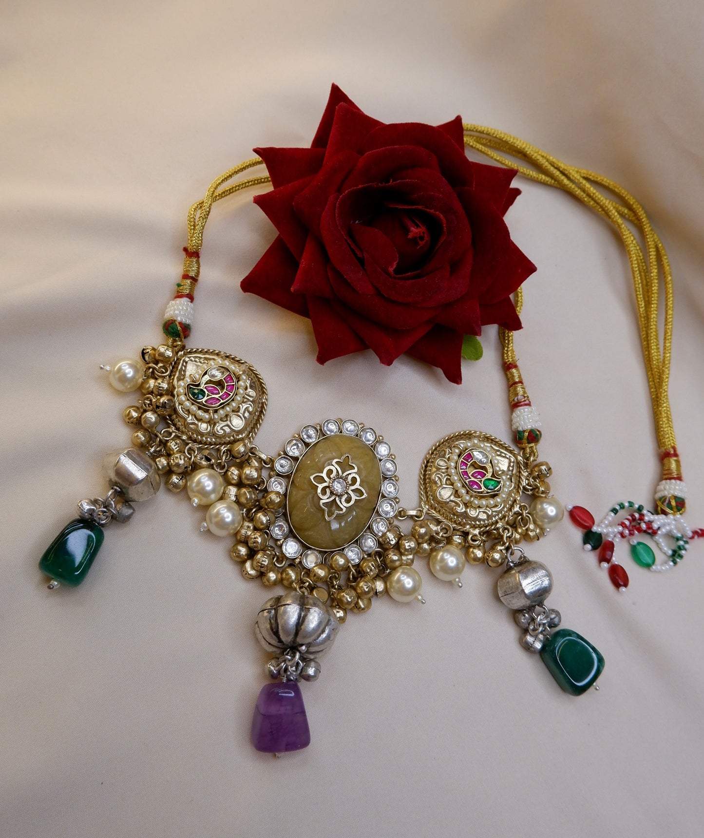 VEDA CHOKER