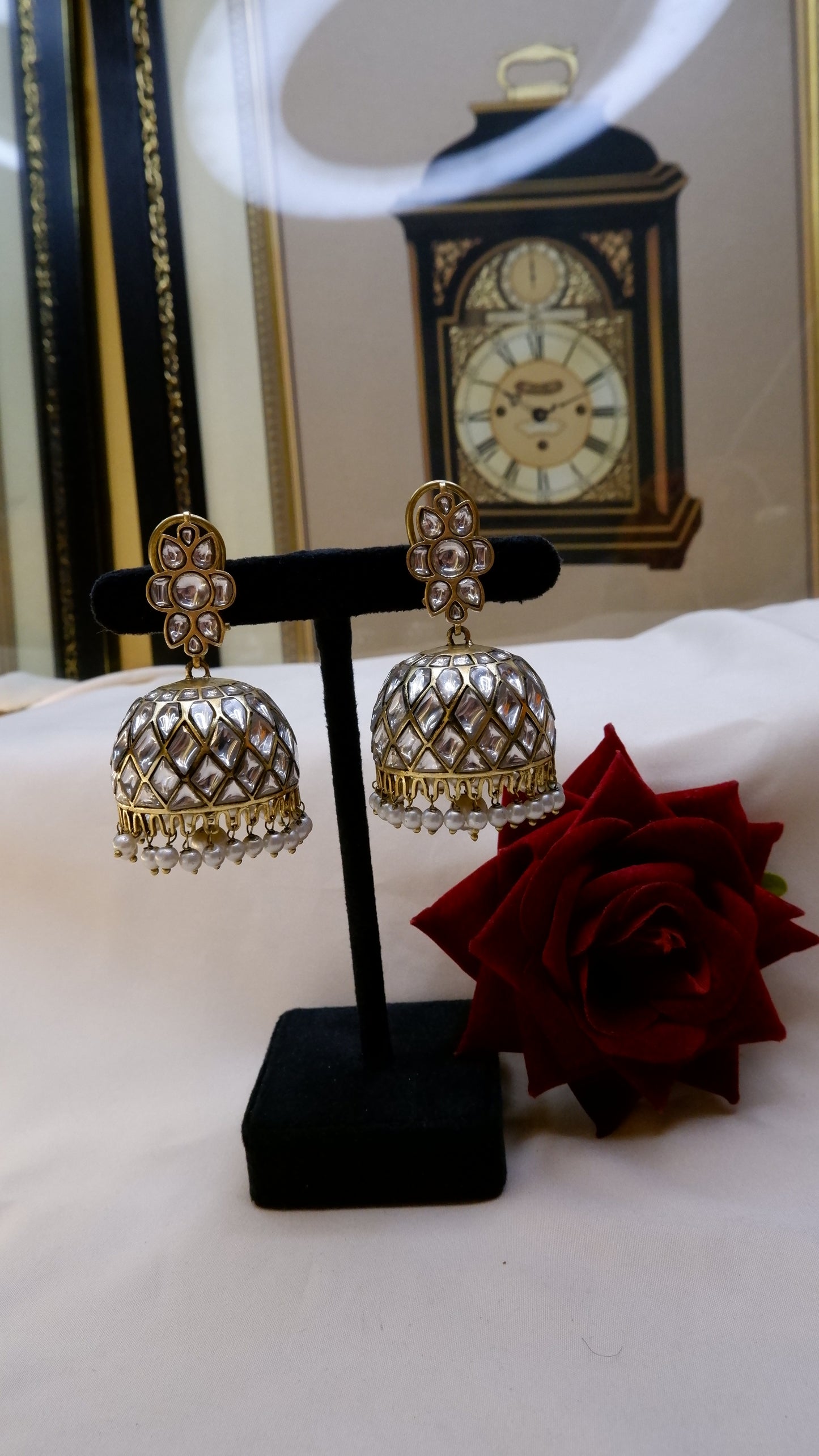 NIMRAT JHUMKAS