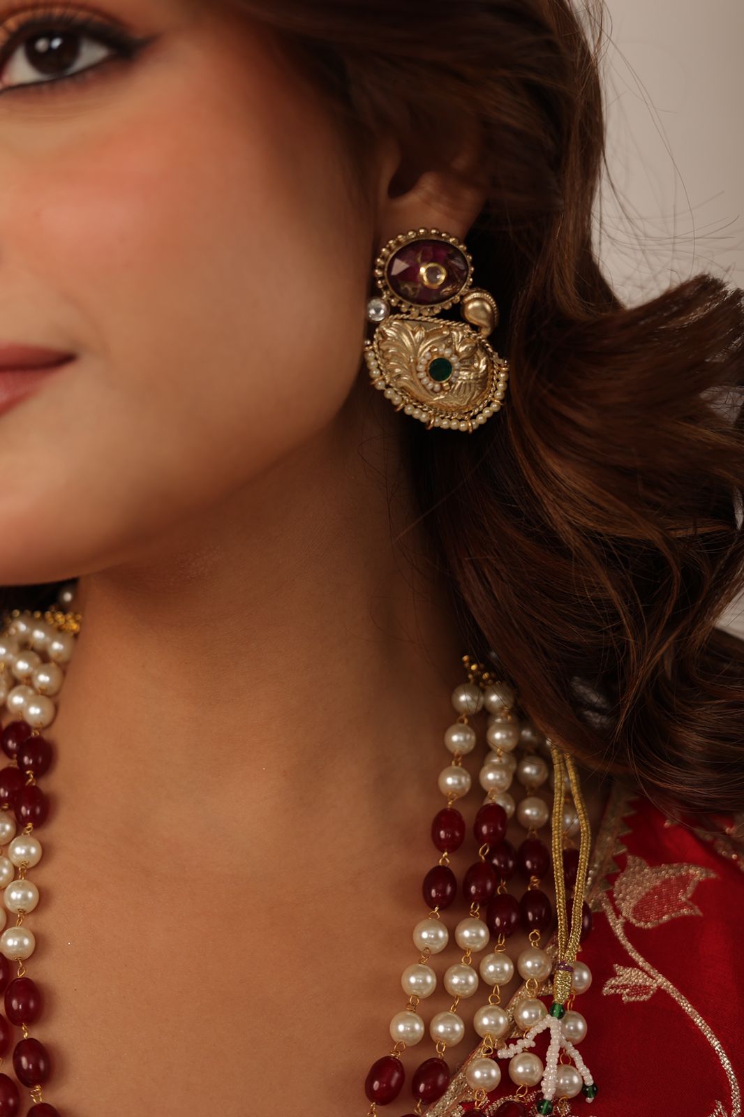 Champaa Studs