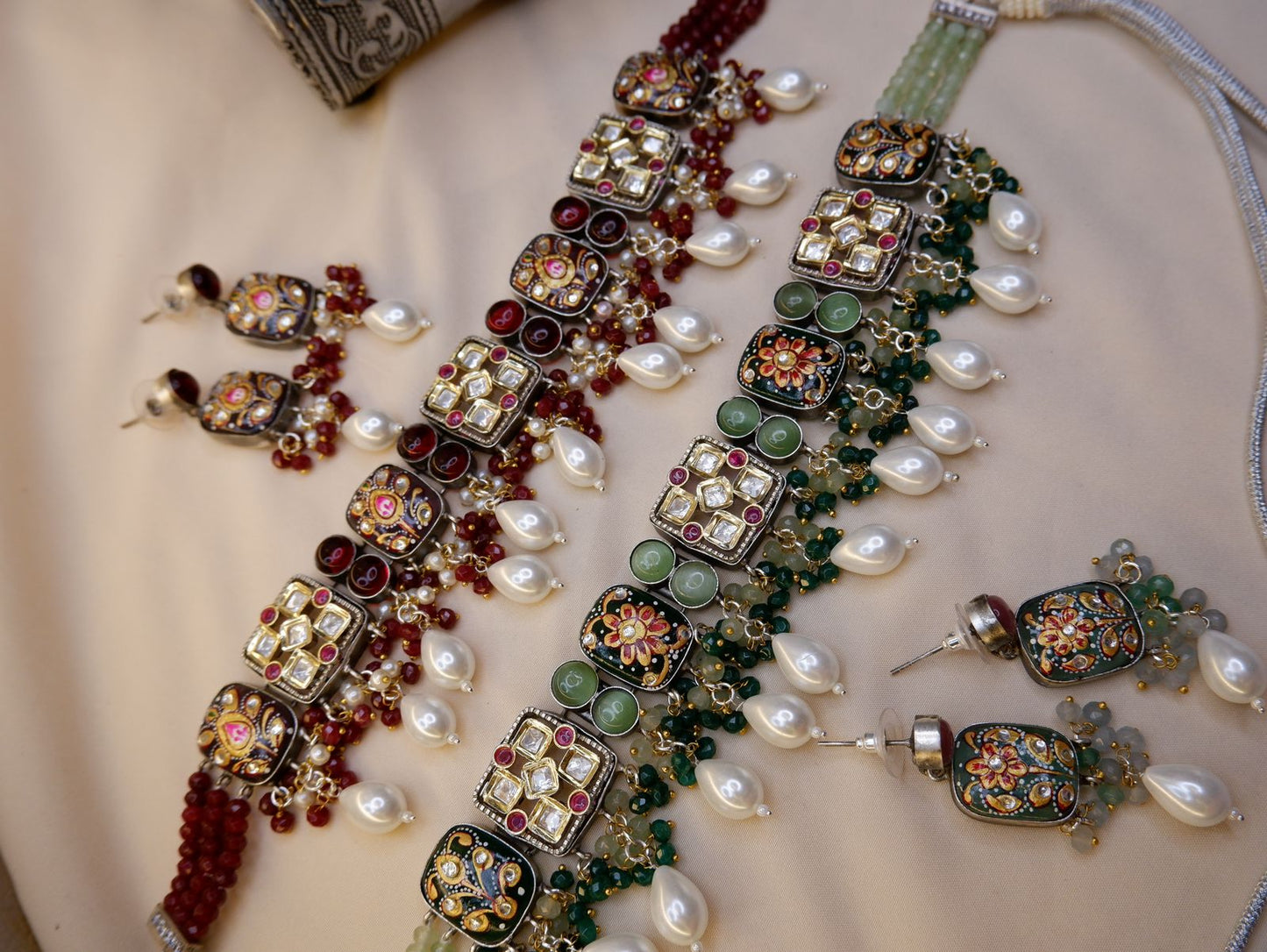 Dyuti Choker Set