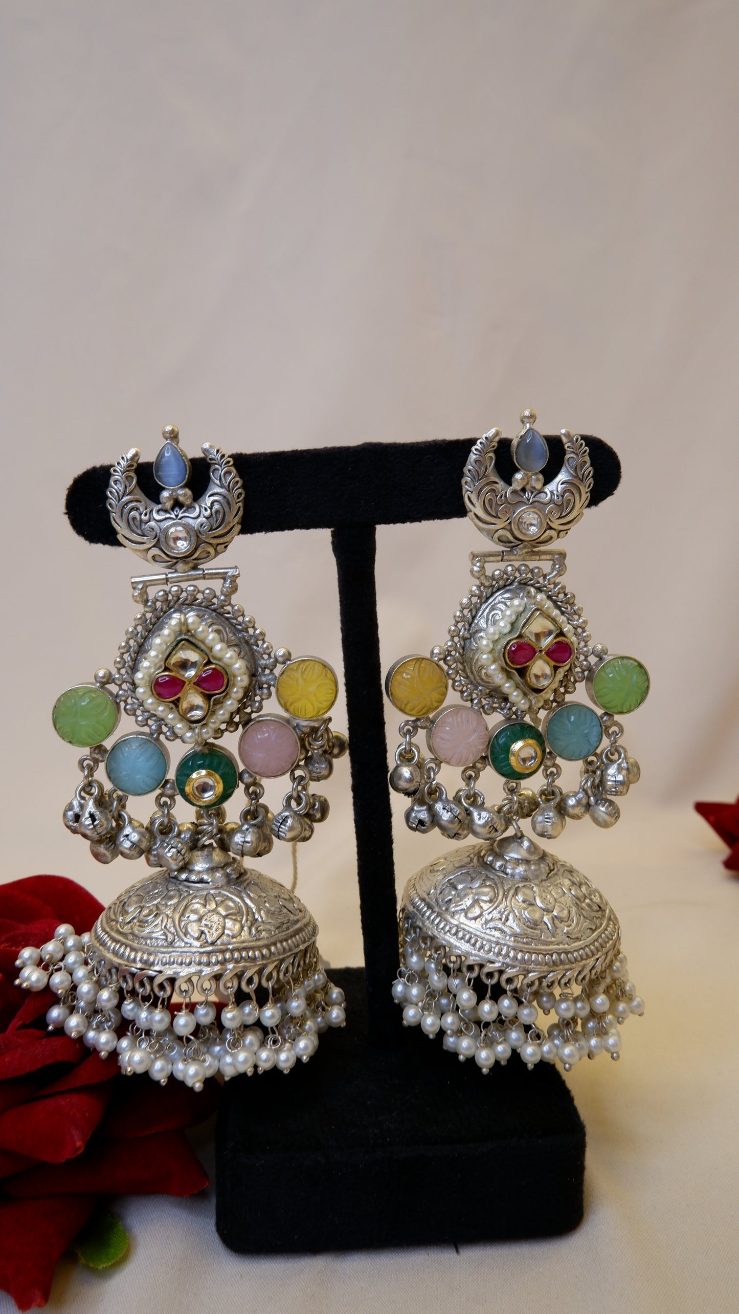 Aanandi Jhumka