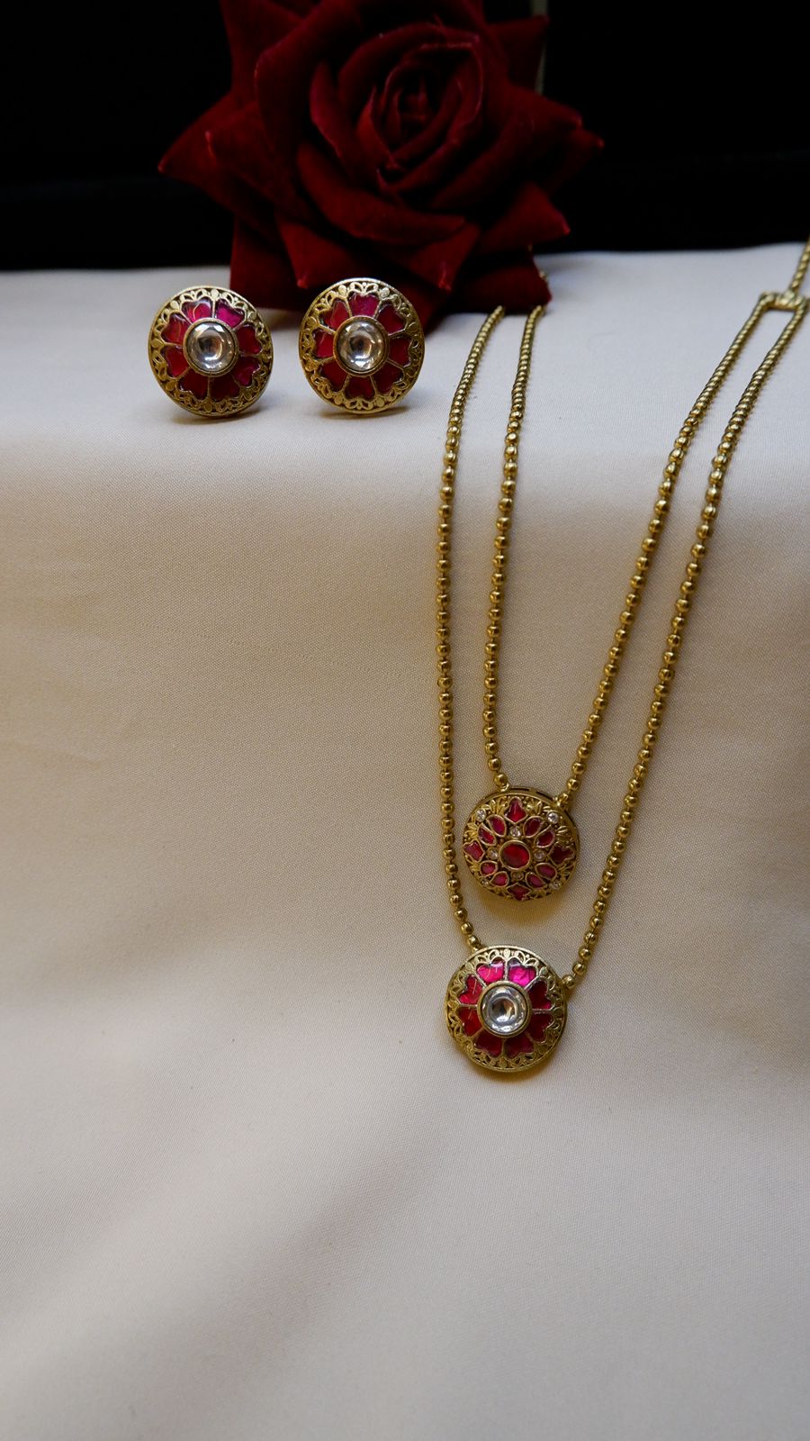 Mrig Neckset
