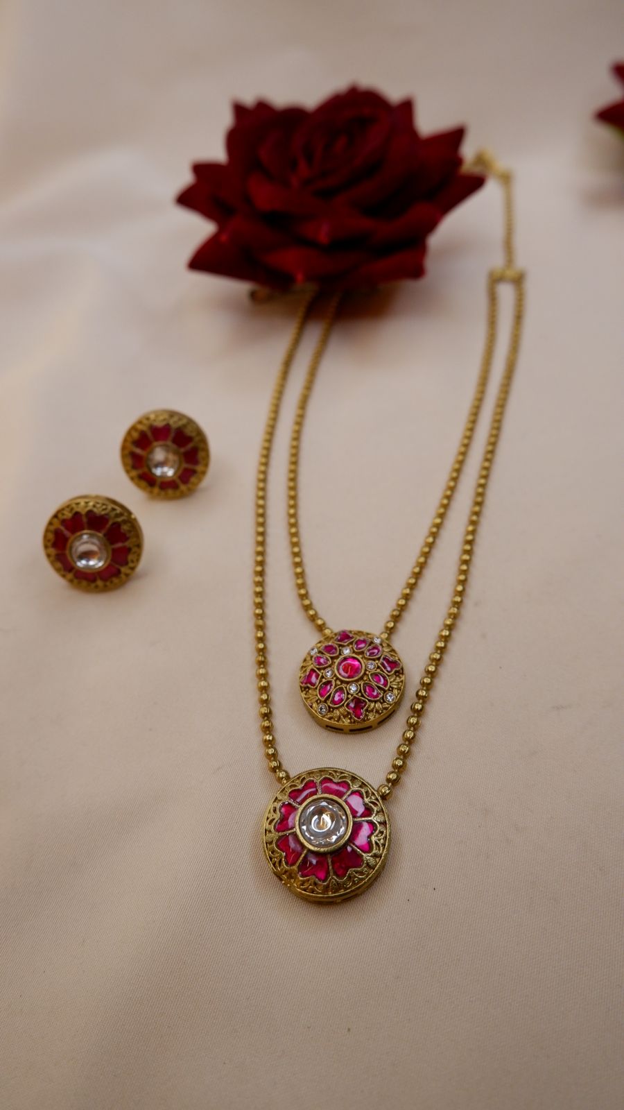 Mrig Neckset