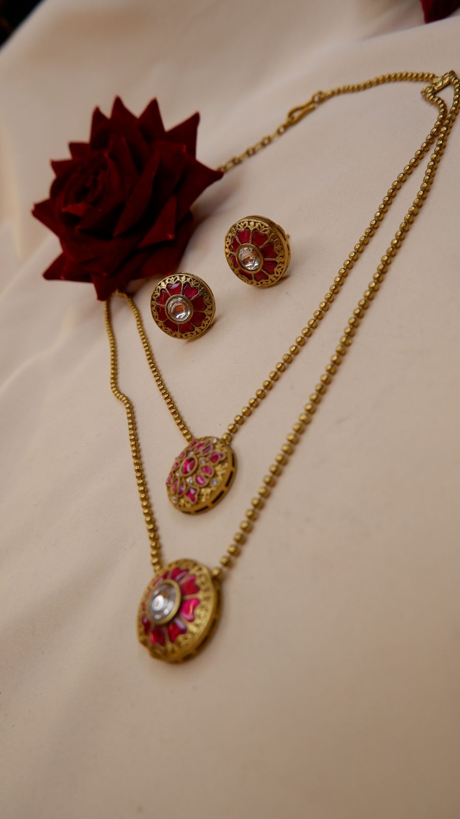 Mrig Neckset