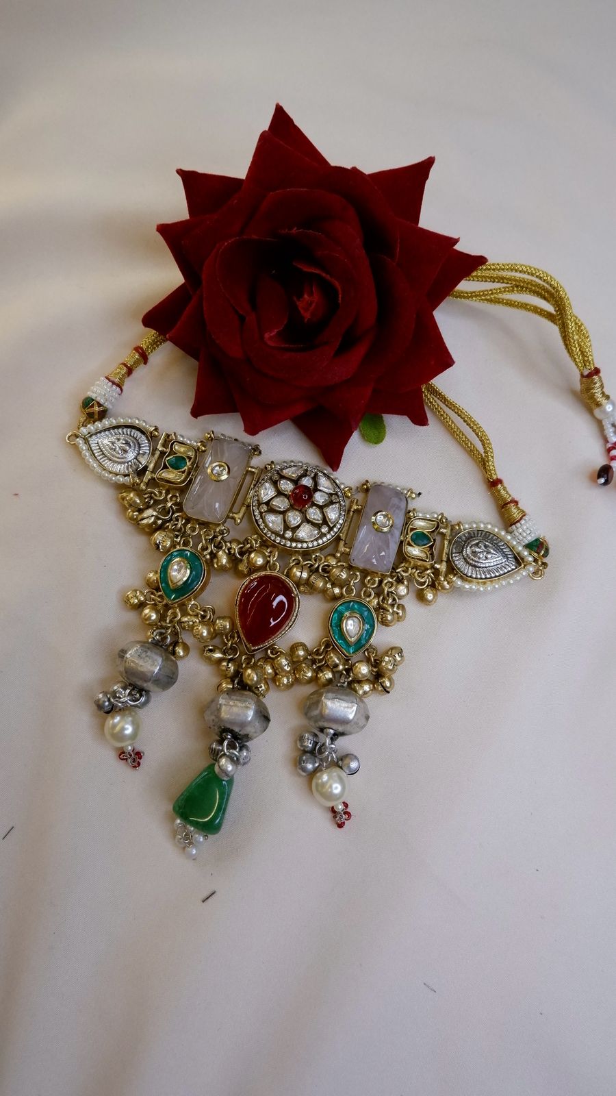 Meru Choker