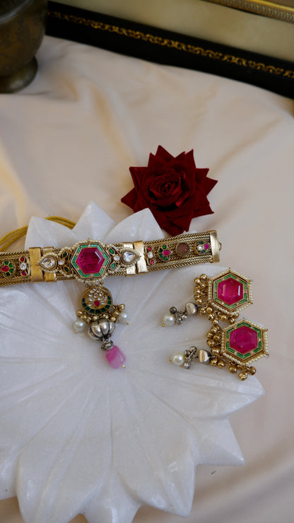 Kaashi Choker Set