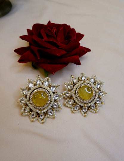 Gulbaano Studs