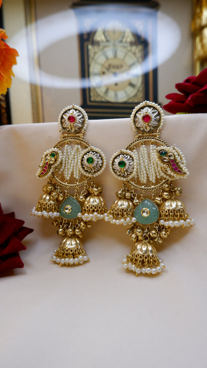 Laavanya Pearl Earrings