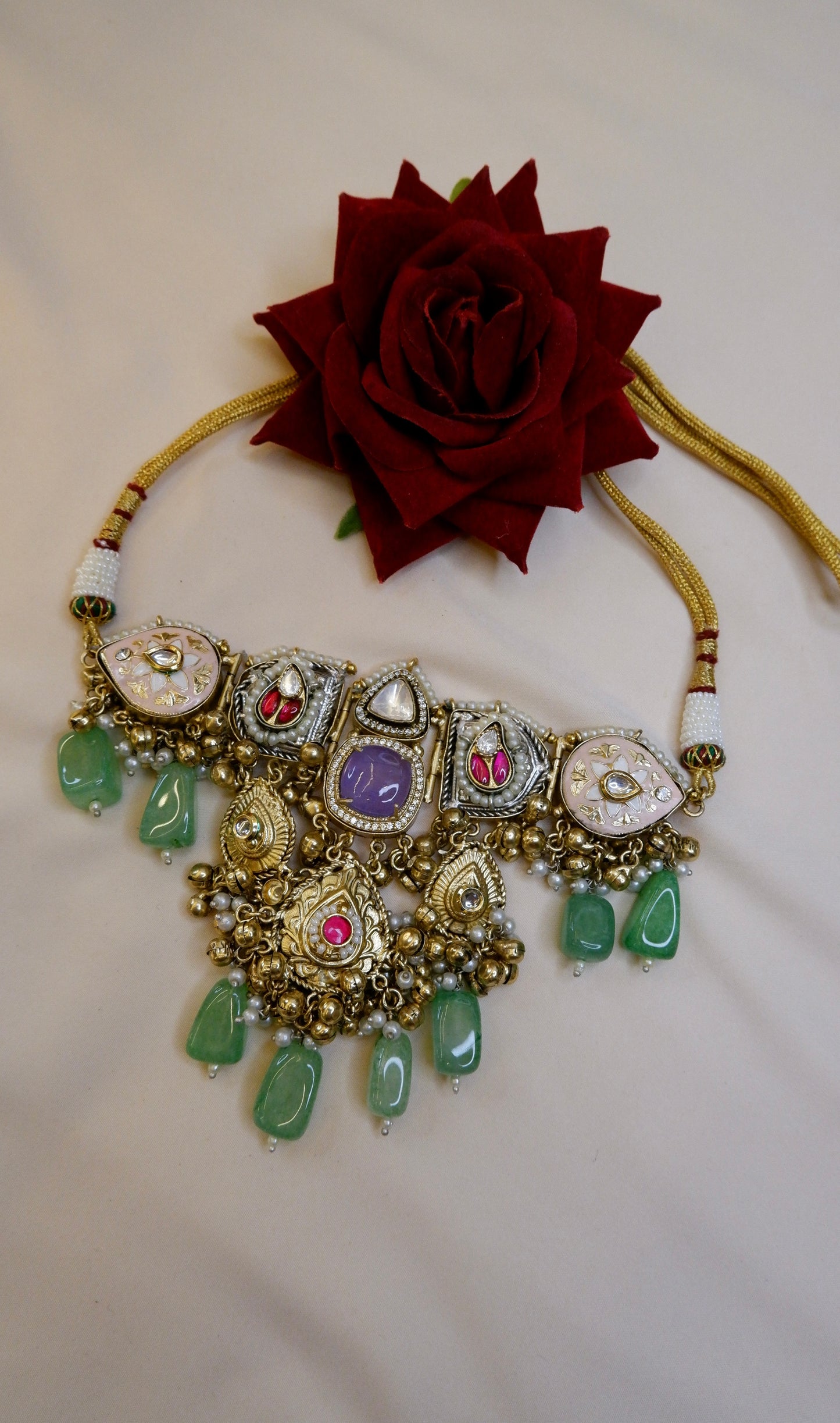 Gorja Neck Choker