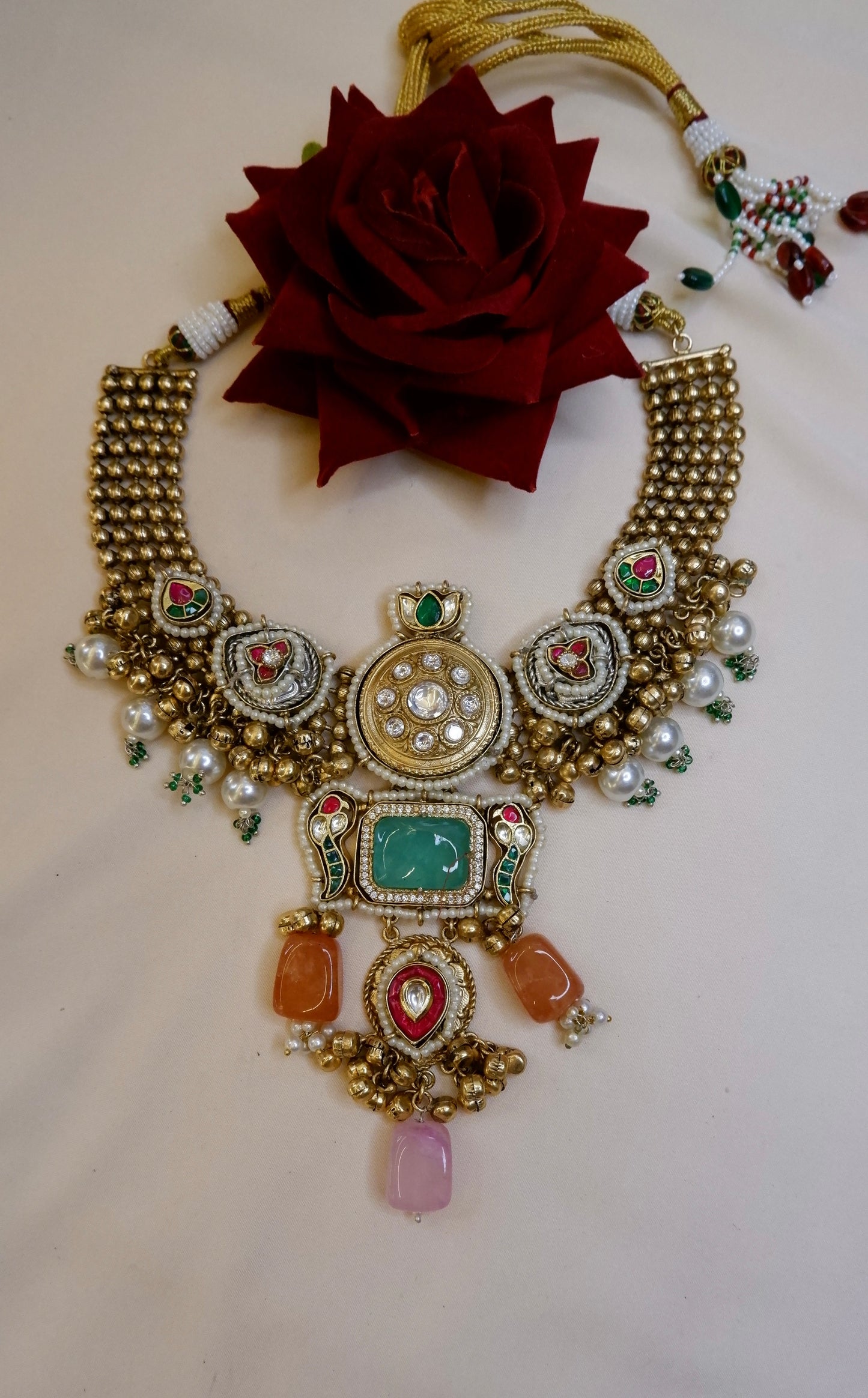 Ariana necklace