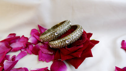 Ismita Bangle