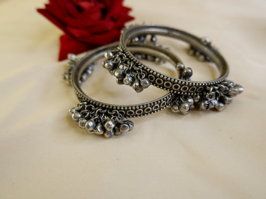 Runjhun Oxidised Bangles