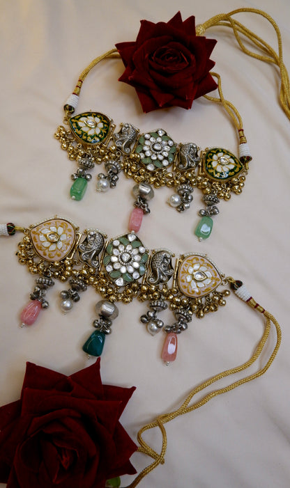 Vatsala Choker