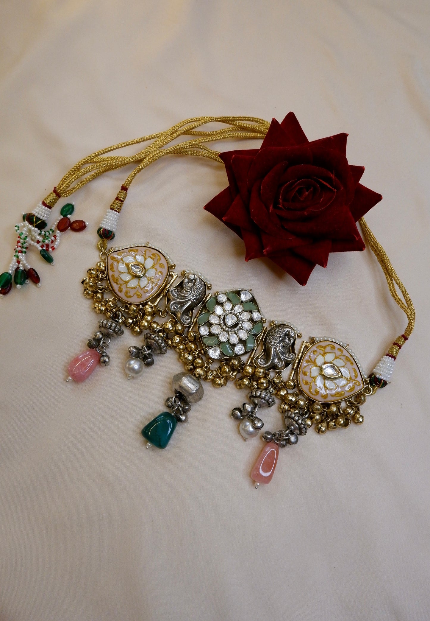 Vatsala Choker