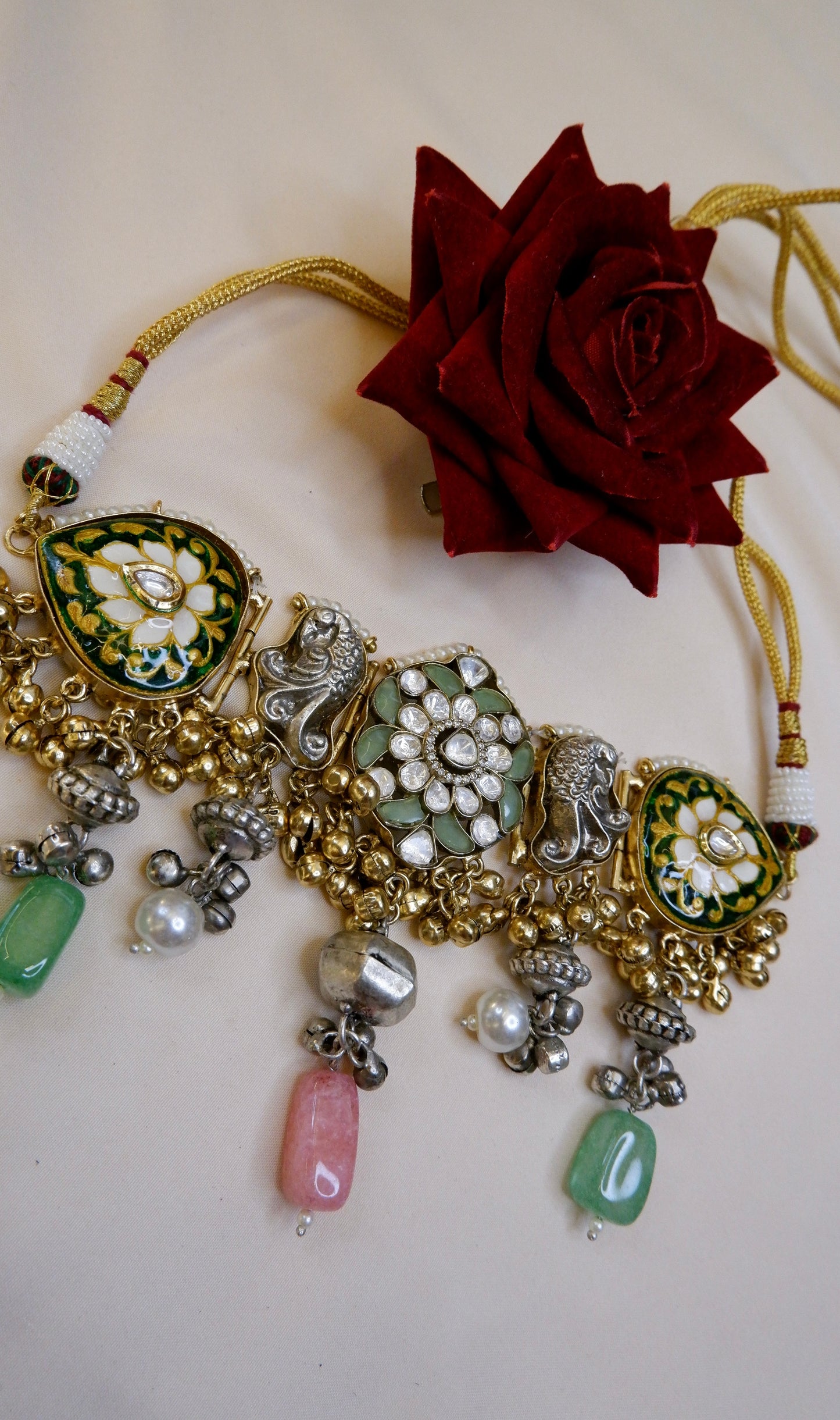 Vatsala Choker