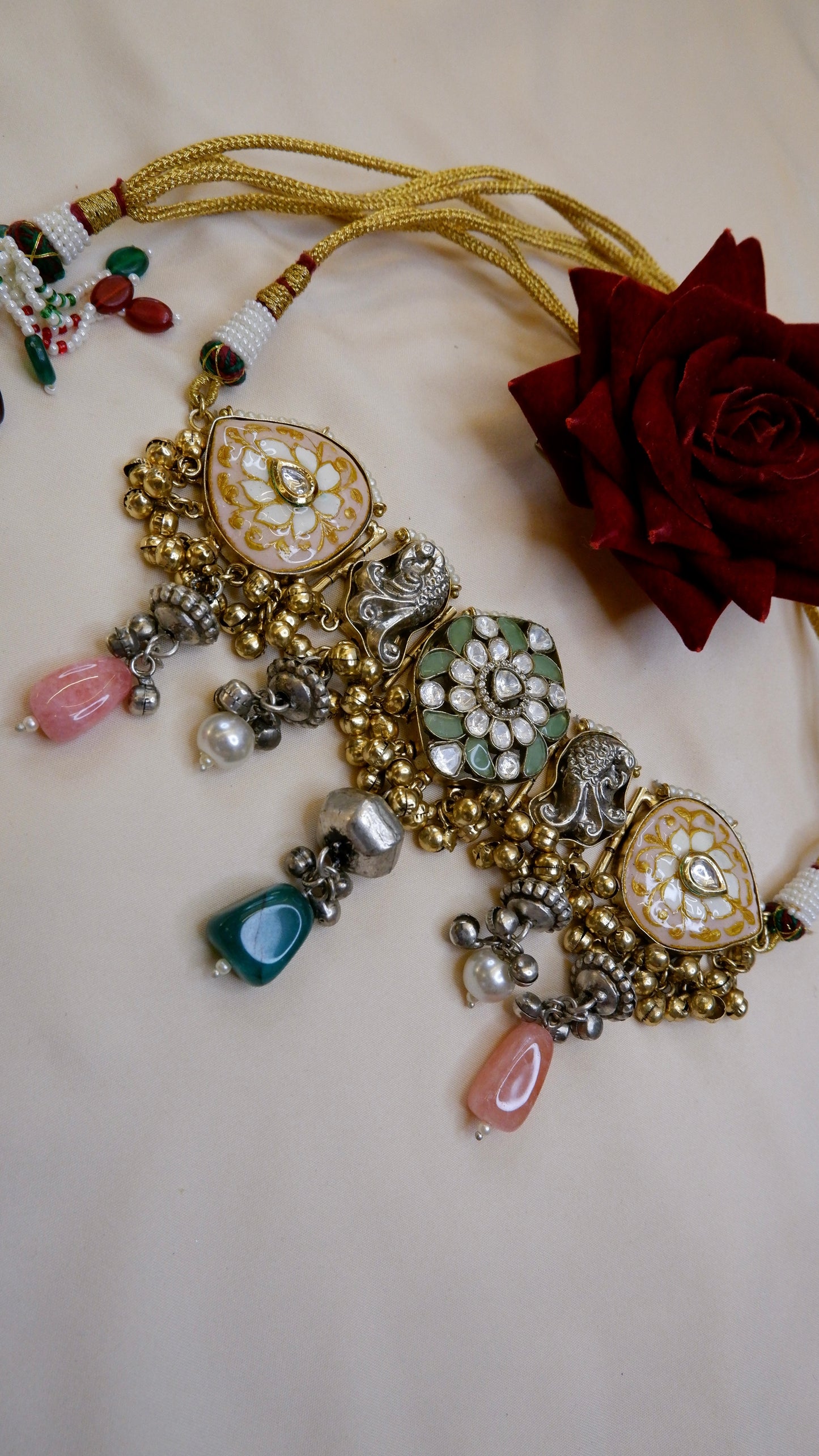 Vatsala Choker