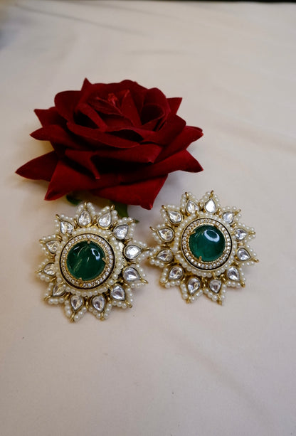 Gulbaano Studs
