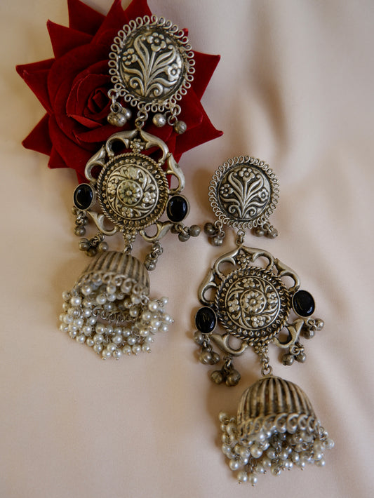 Maaru ll Earrings