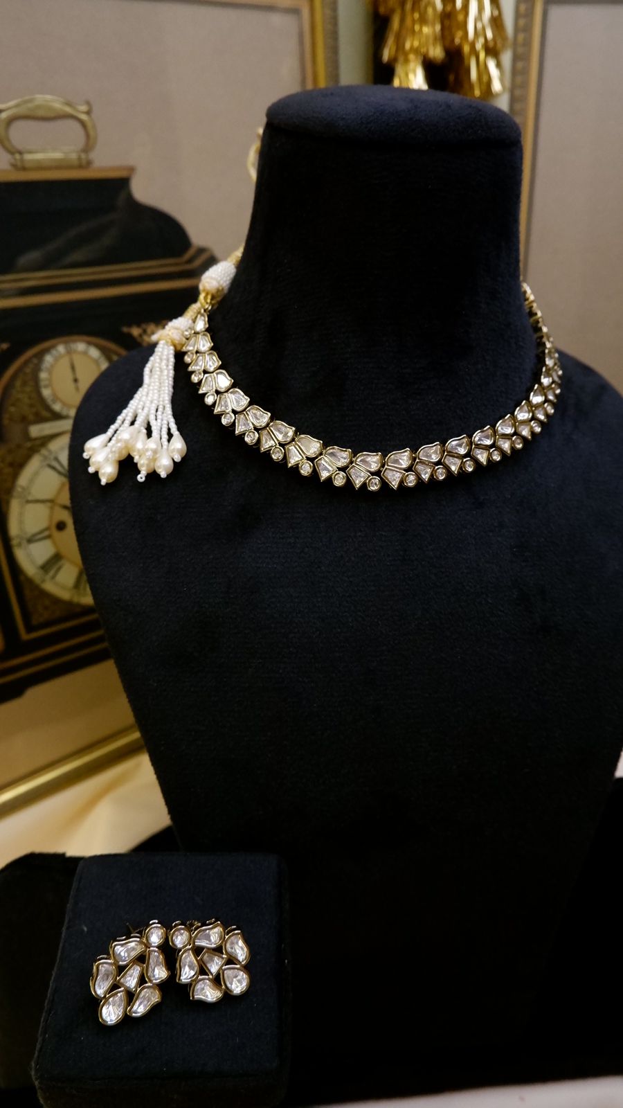 Kundan Neckset