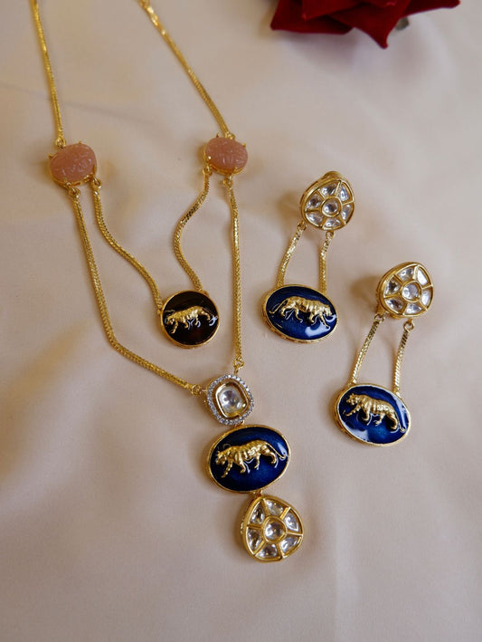 Tagore Neckset