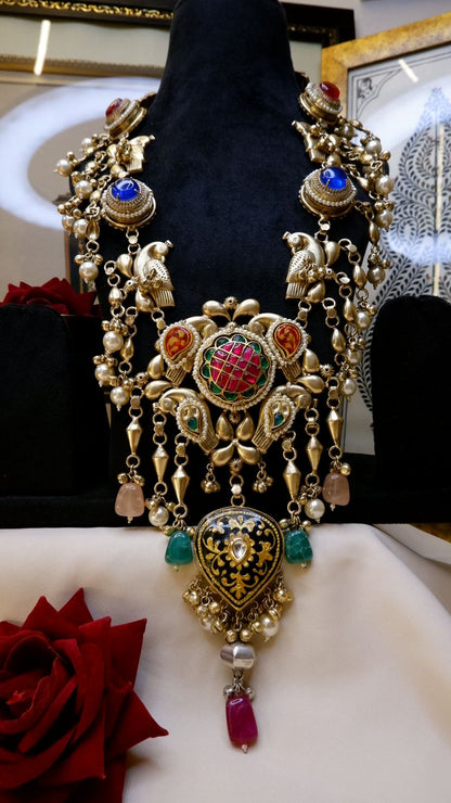 Vedik Neckpiece